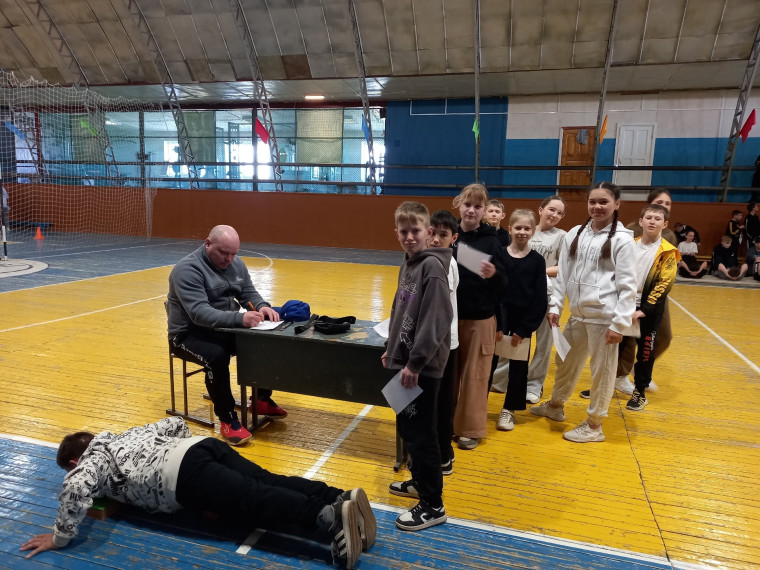 За здоровьем и успехом в будущее.